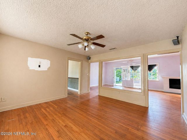 1122 MARCO Place, Jacksonville, FL 32207