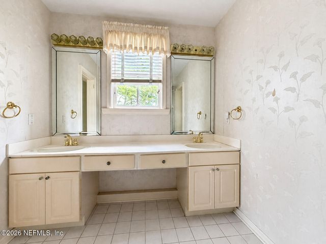 1122 MARCO Place, Jacksonville, FL 32207