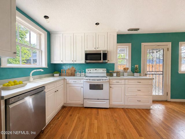 1122 MARCO Place, Jacksonville, FL 32207