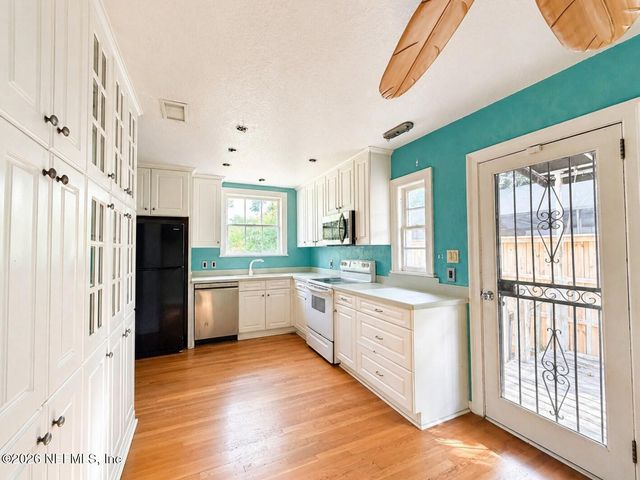 1122 MARCO Place, Jacksonville, FL 32207