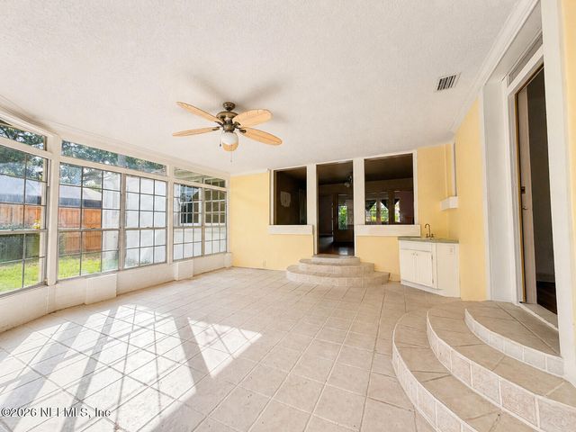 1122 MARCO Place, Jacksonville, FL 32207