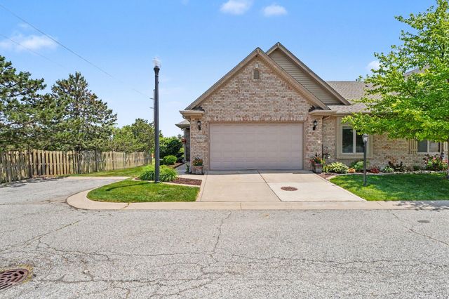 10115 Texas Lane, Crown Point, IN 46307