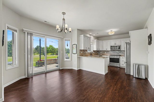10115 Texas Lane, Crown Point, IN 46307