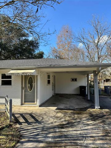 9153 Sharon Hills St, Baton Rouge, LA 70811