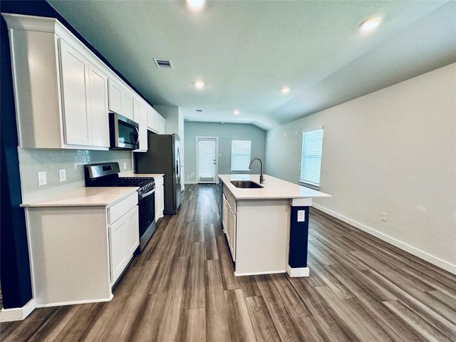 1118 Amistad Loop, College Station, TX 77845