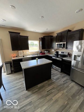 8106 Ambrosia Lane, Pendleton, IN 46064