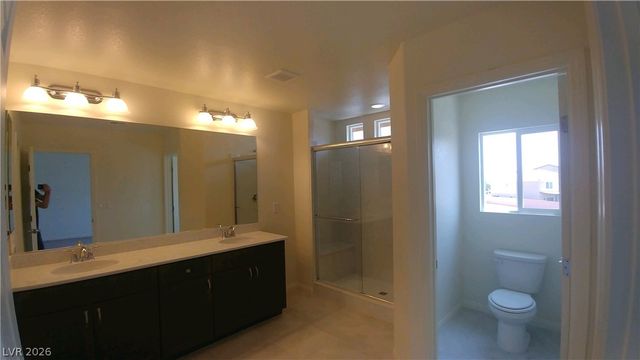 9896 Panther Hollow Street, Las Vegas, NV 89141