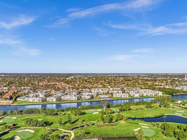 18 Colonial Club Drive 104, Boynton Beach, FL 33435