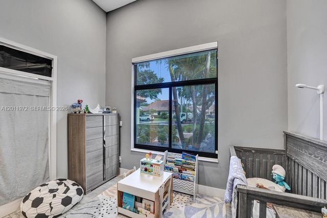 3222 Beechberry Cir, Davie, FL 33328