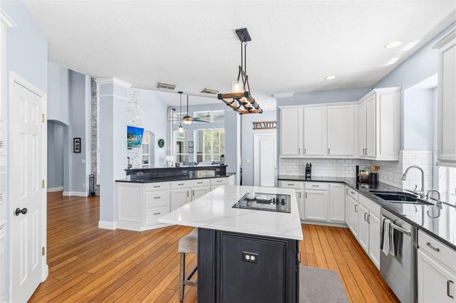 13225 SHARSWOOD CIRCLE, Orlando, FL 32828