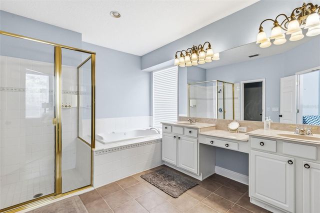 13225 SHARSWOOD CIRCLE, Orlando, FL 32828