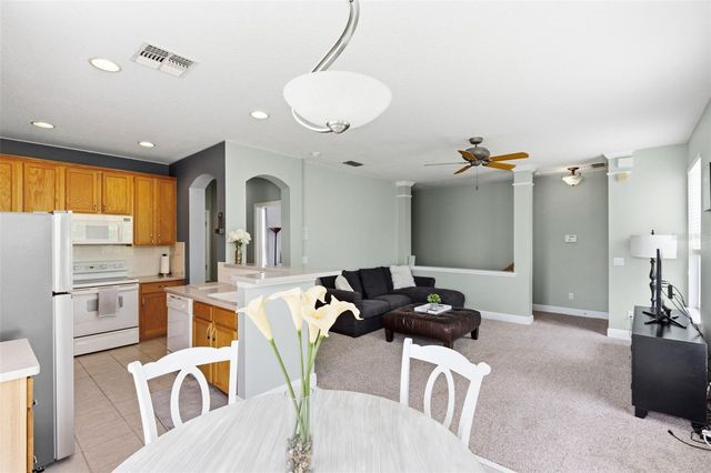 13225 SHARSWOOD CIRCLE, Orlando, FL 32828