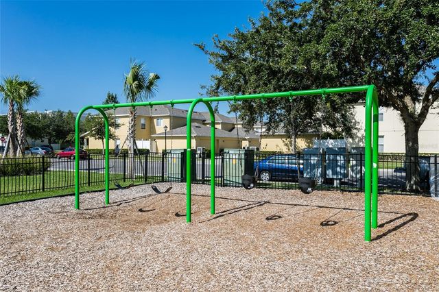 13225 SHARSWOOD CIRCLE, Orlando, FL 32828