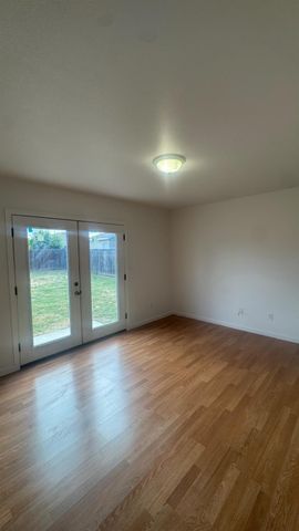 1813 Josephine Avenue, Corcoran, CA 93212