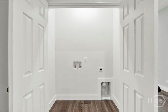 2119 Harden Street, Savannah, GA 31415