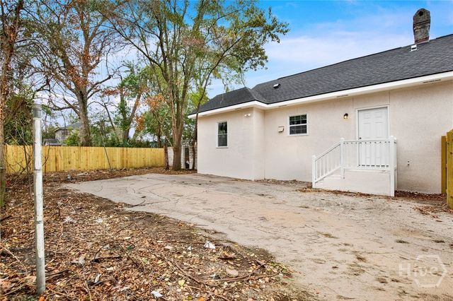 2119 Harden Street, Savannah, GA 31415