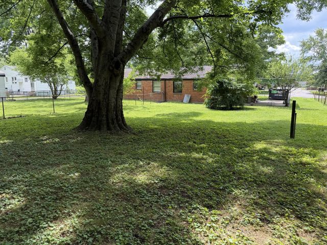 901 Fowler St, Old Hickory, TN 37138