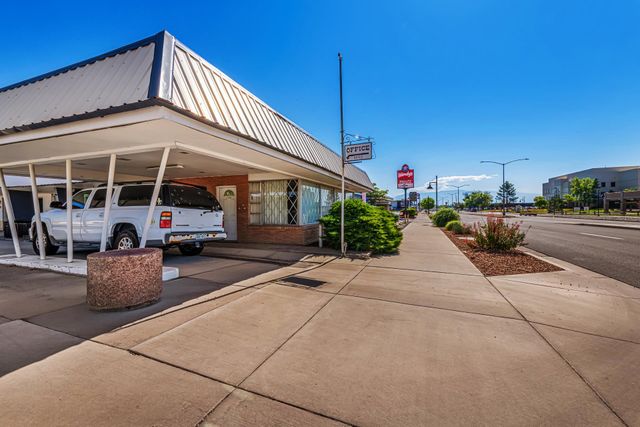 1940 North Avenue, Grand Junction, CO 81501