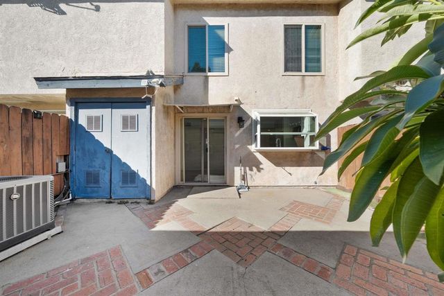 9250 Sunland Blvd 34, Sun Valley, CA 91352