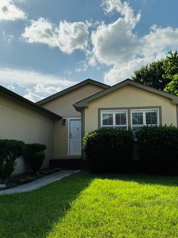10118 Berrypatch Lane, Tomball, TX 77375
