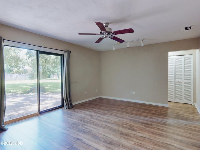 702 Ichabod Court, Port Orange, FL 32127