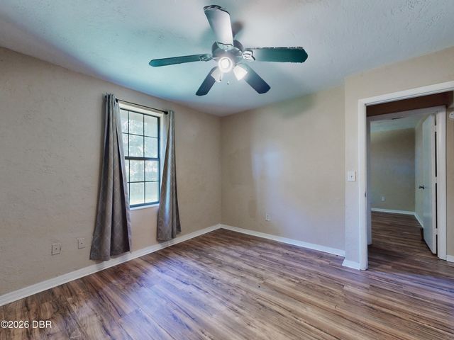 702 Ichabod Court, Port Orange, FL 32127