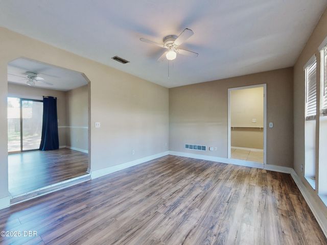702 Ichabod Court, Port Orange, FL 32127