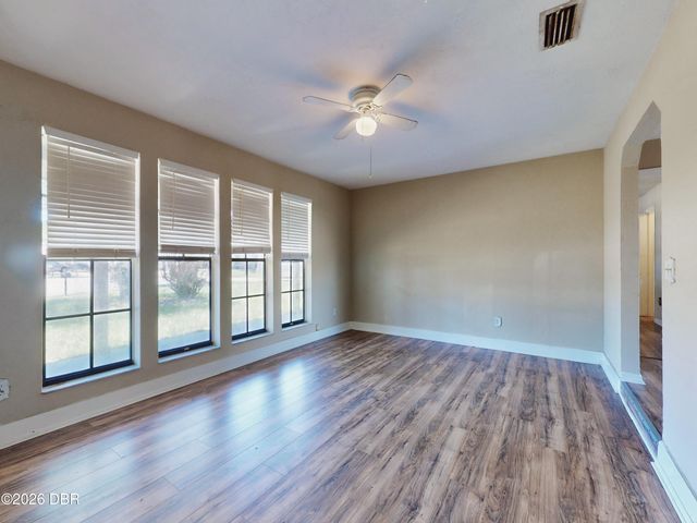 702 Ichabod Court, Port Orange, FL 32127