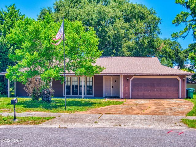 702 Ichabod Court, Port Orange, FL 32127