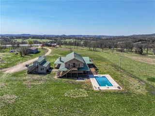 1204 County Road 215, Berryville, AR 72616
