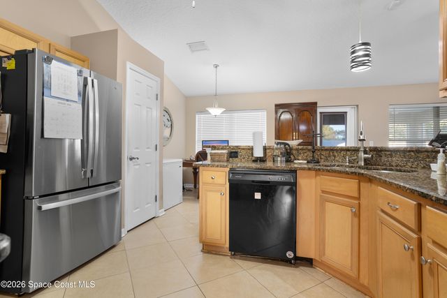 597 Durant Street, Sebastian, FL 32958