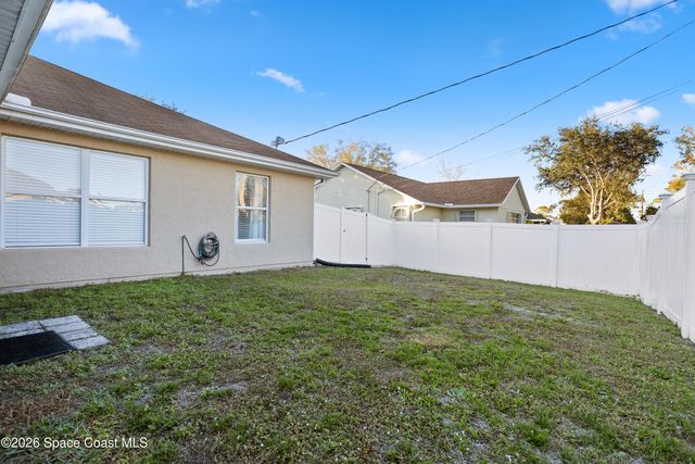 597 Durant Street, Sebastian, FL 32958