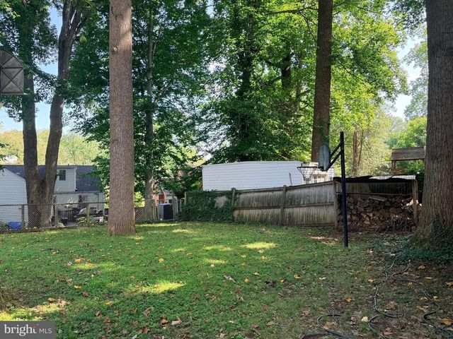 907 HERON DR, Silver Spring, MD 20901