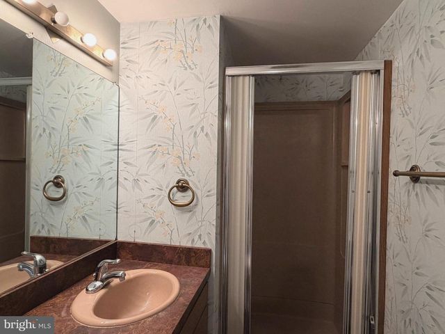 907 HERON DR, Silver Spring, MD 20901