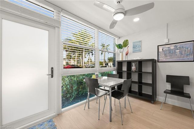 1021 3rd ST S 108, Naples, FL 34102