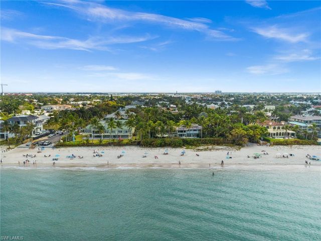 1021 3rd ST S 108, Naples, FL 34102