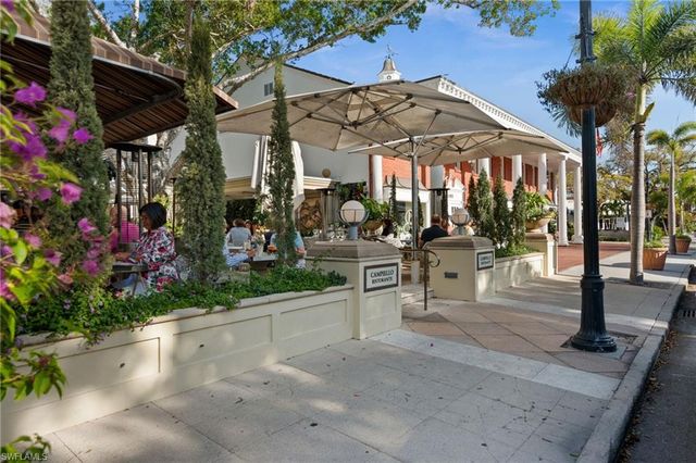 1021 3rd ST S 108, Naples, FL 34102