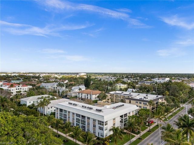 1021 3rd ST S 108, Naples, FL 34102