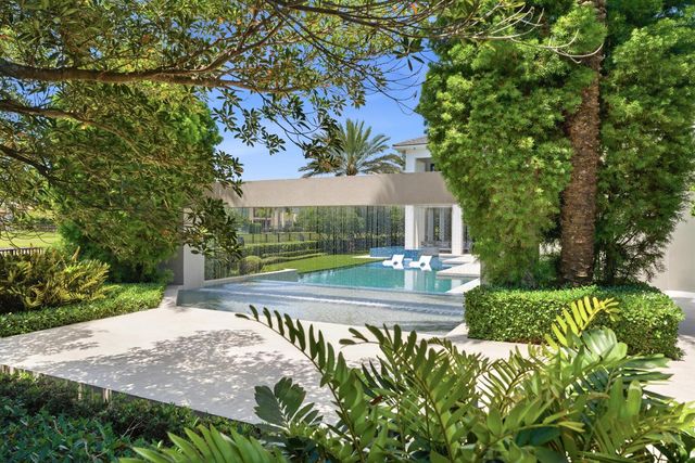 9105 Pintura Way, Boca Raton, FL 33496