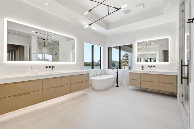 9105 Pintura Way, Boca Raton, FL 33496