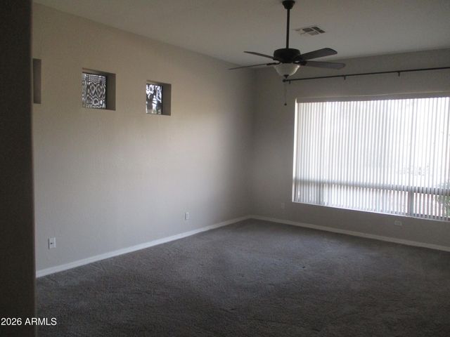 2926 W EASTMAN Drive, Anthem, AZ 85086