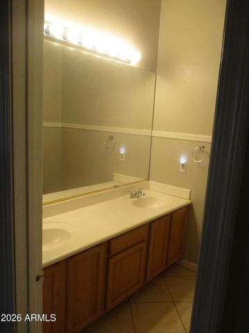 2926 W EASTMAN Drive, Anthem, AZ 85086