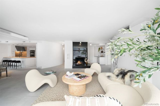 1777 Larimer Street 710, Denver, CO 80202