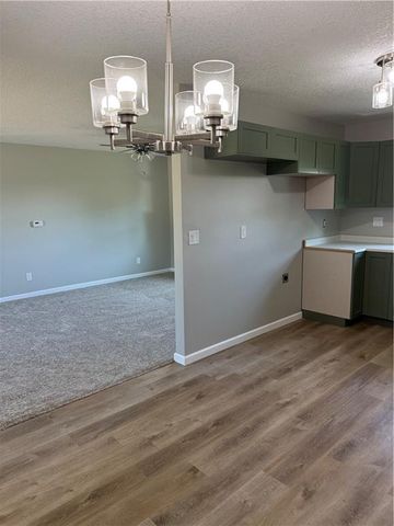 1515 Alleghany Street, Burlington, KS 66839