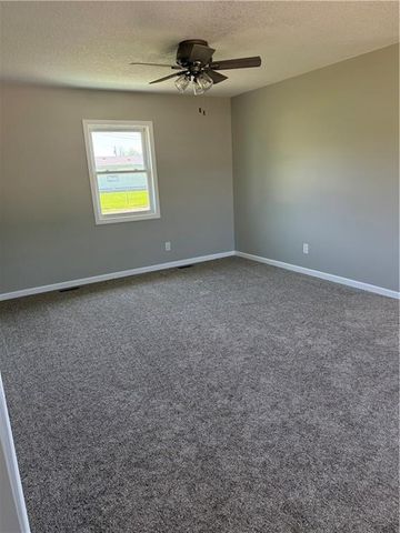 1515 Alleghany Street, Burlington, KS 66839