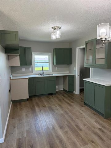 1515 Alleghany Street, Burlington, KS 66839