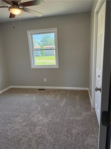 1515 Alleghany Street, Burlington, KS 66839