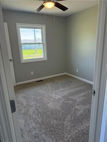 1515 Alleghany Street, Burlington, KS 66839