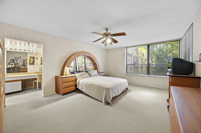 7209 Promenade Drive 101, Boca Raton, FL 33433