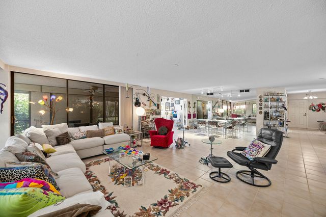 7209 Promenade Drive 101, Boca Raton, FL 33433